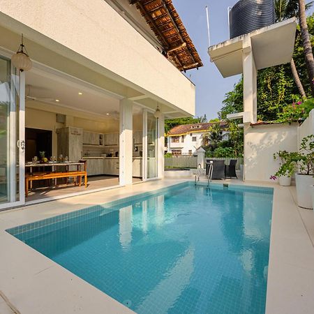 Elivaas 4 Bhk Villa Near Beach With Private Pool & Bar - Casa Boa Vida Candolim Buitenkant foto