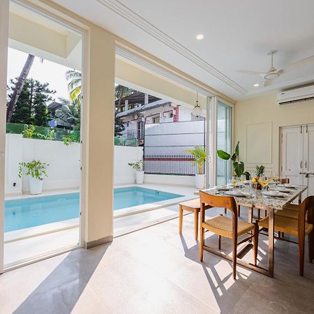 Elivaas 4 Bhk Villa Near Beach With Private Pool & Bar - Casa Boa Vida Candolim Buitenkant foto