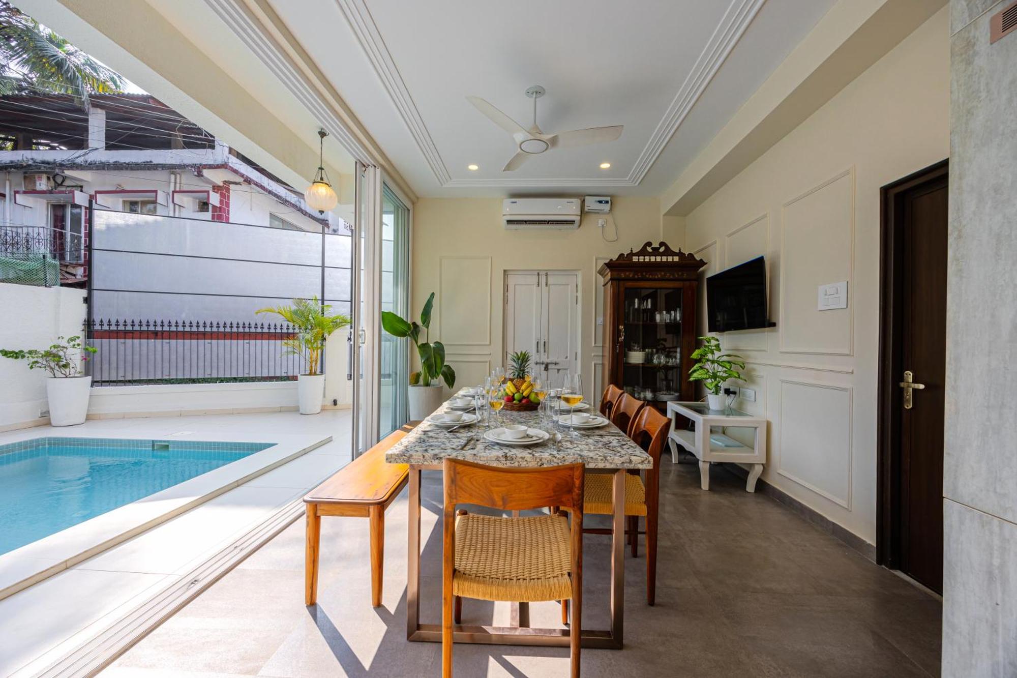 Elivaas 4 Bhk Villa Near Beach With Private Pool & Bar - Casa Boa Vida Candolim Buitenkant foto