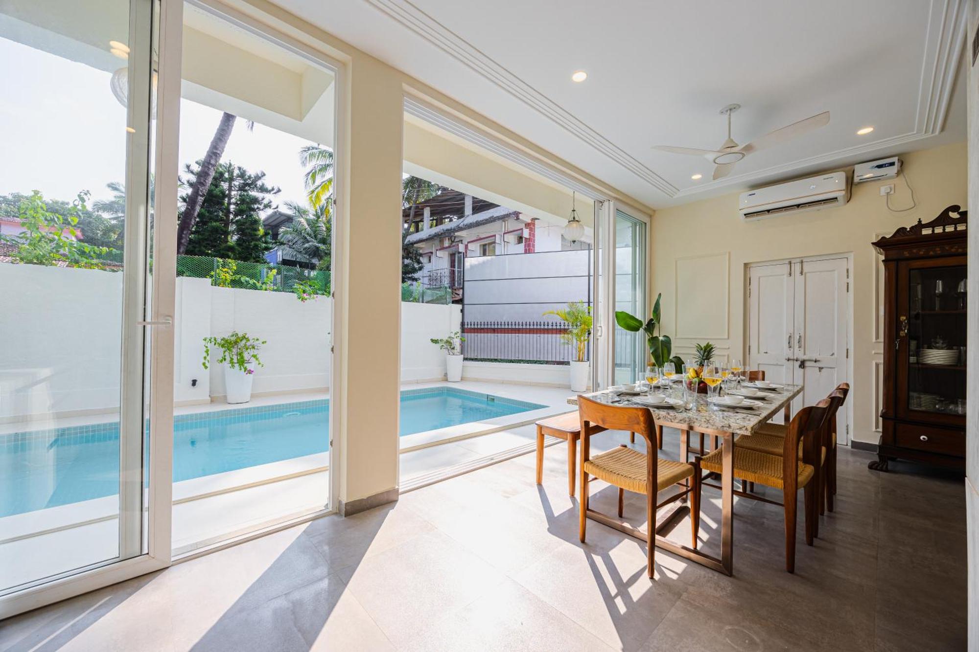 Elivaas 4 Bhk Villa Near Beach With Private Pool & Bar - Casa Boa Vida Candolim Buitenkant foto
