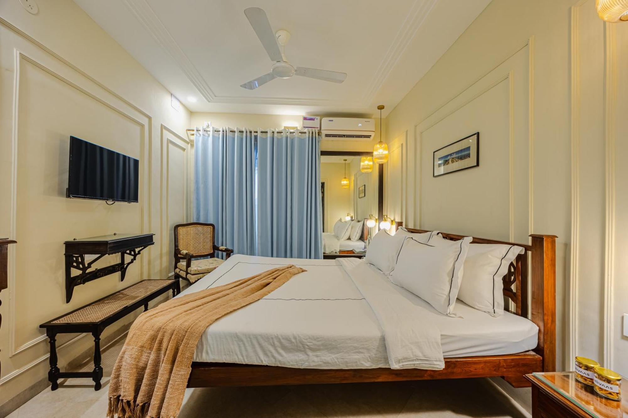 Elivaas 4 Bhk Villa Near Beach With Private Pool & Bar - Casa Boa Vida Candolim Buitenkant foto