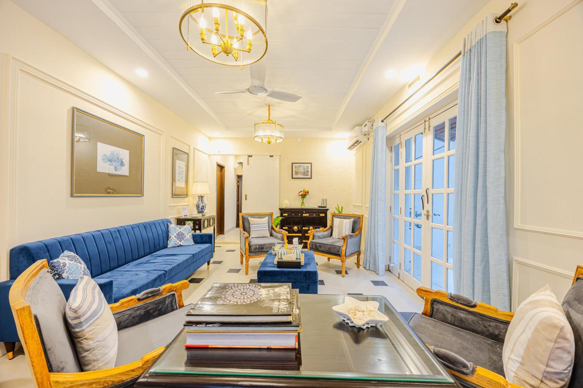 Elivaas 4 Bhk Villa Near Beach With Private Pool & Bar - Casa Boa Vida Candolim Buitenkant foto