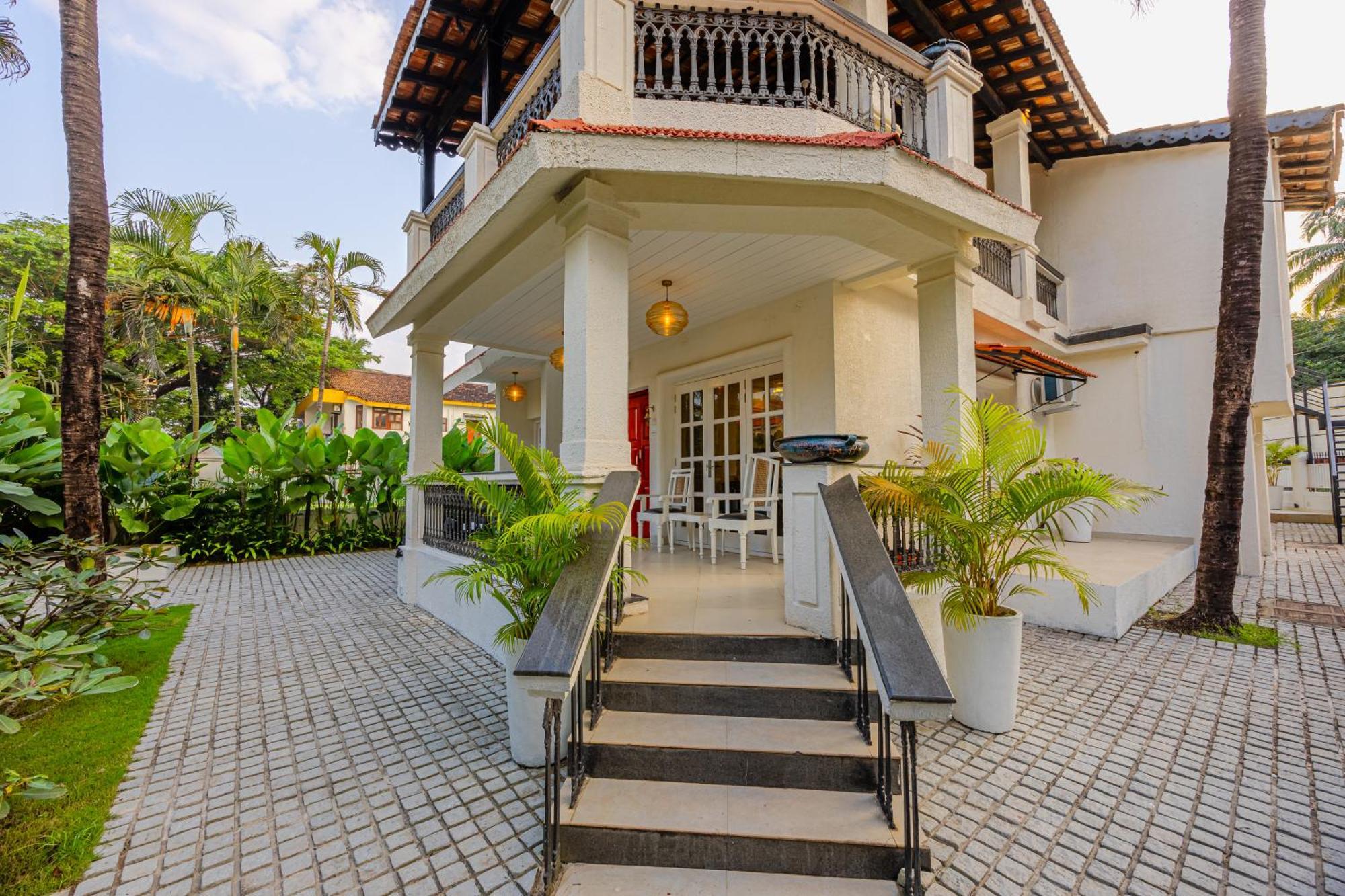 Elivaas 4 Bhk Villa Near Beach With Private Pool & Bar - Casa Boa Vida Candolim Buitenkant foto